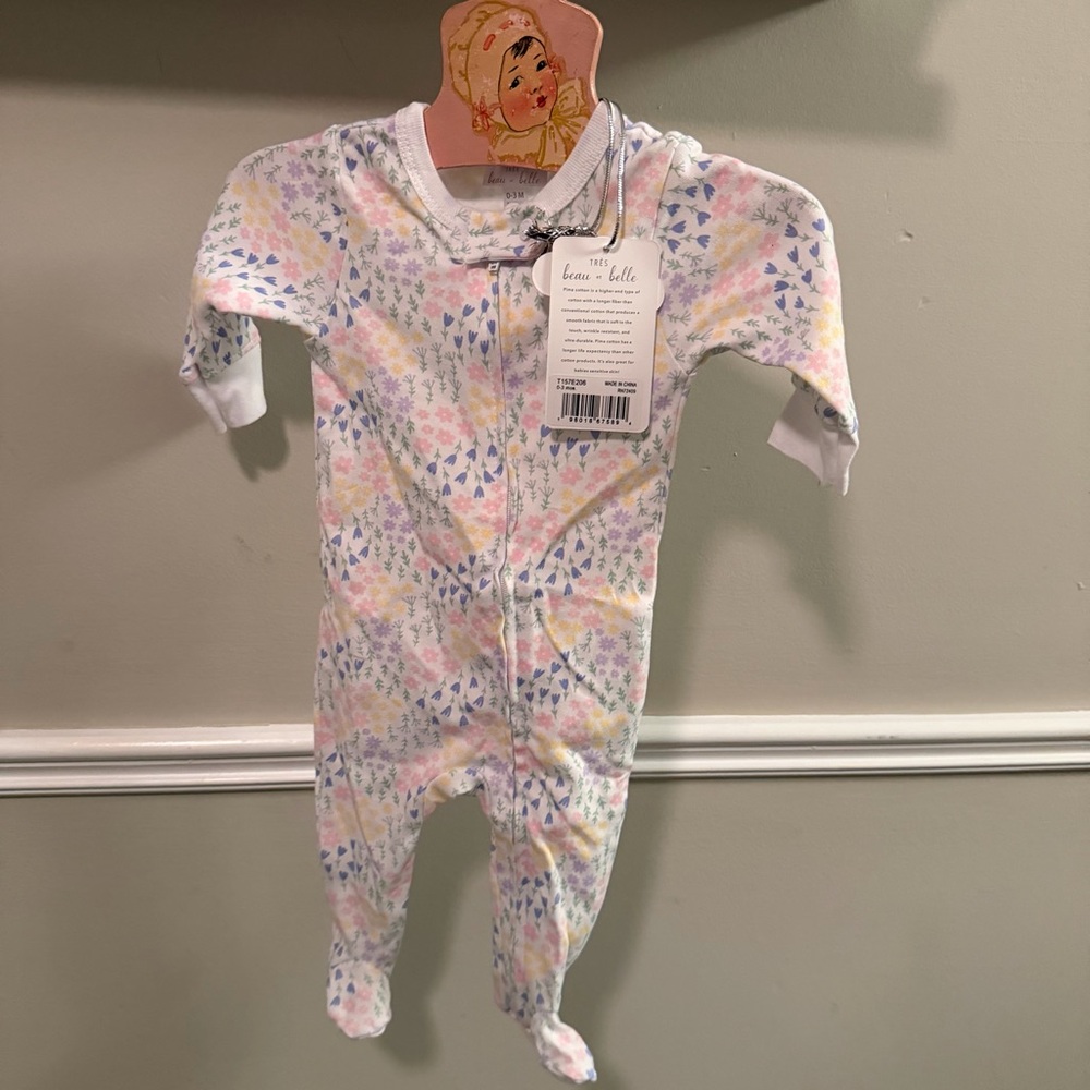 Très Beau et Belle Pima Cotton Floral Sleeper NWT 0-3M Baby Footed Pajamas